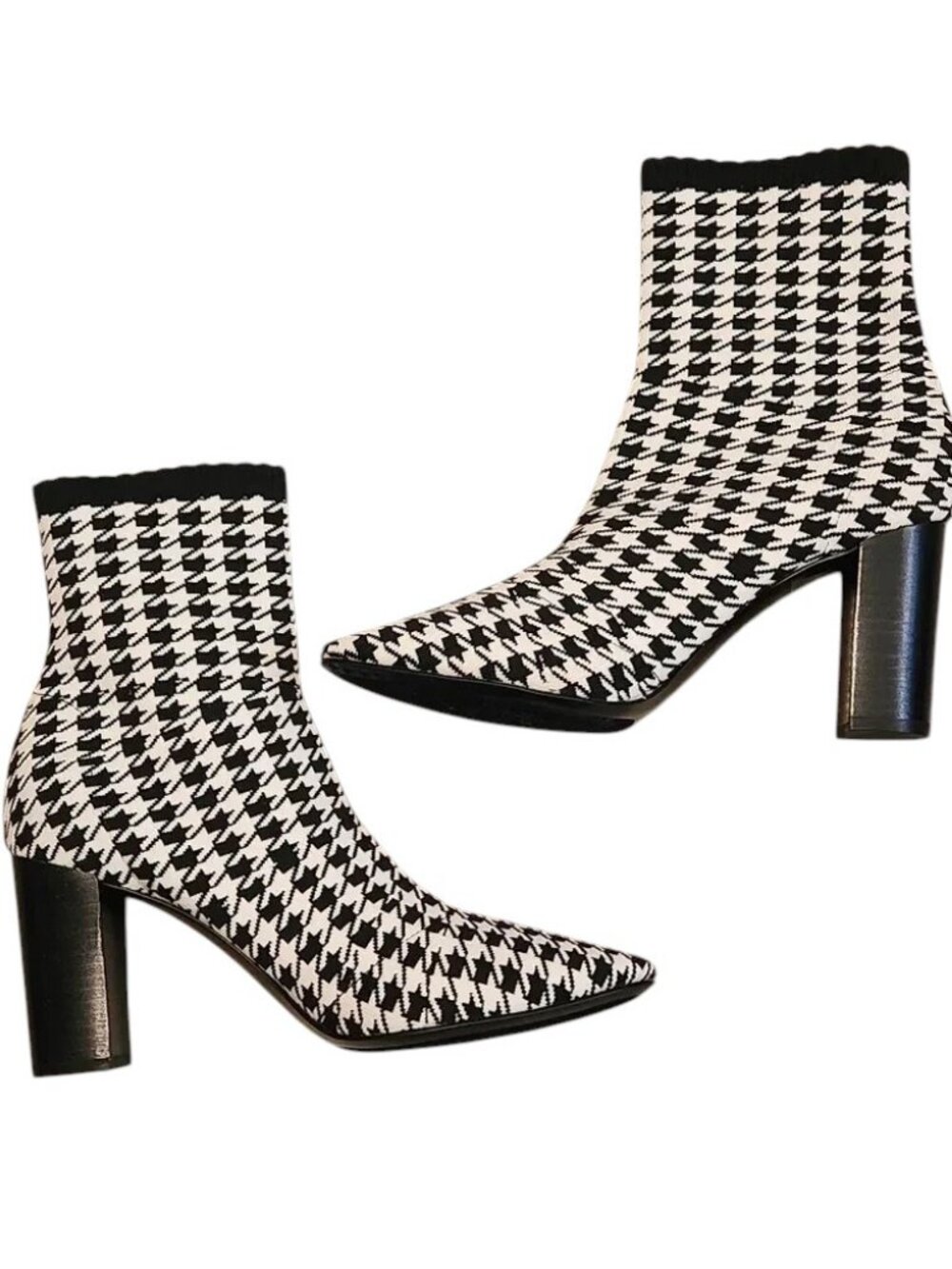 NIB Charles by Charles David Houndstooth Stretch Knit Sock Ankle Boots